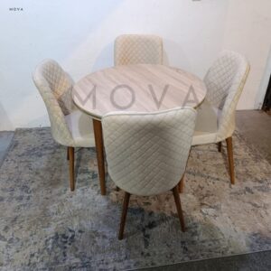 Table ronde et 4 chaises