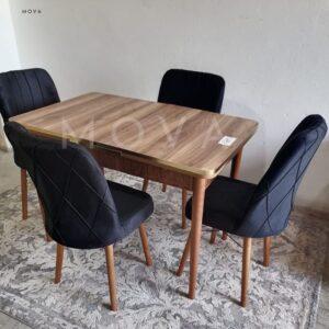 Salle à manger 130cm et 4 chaises